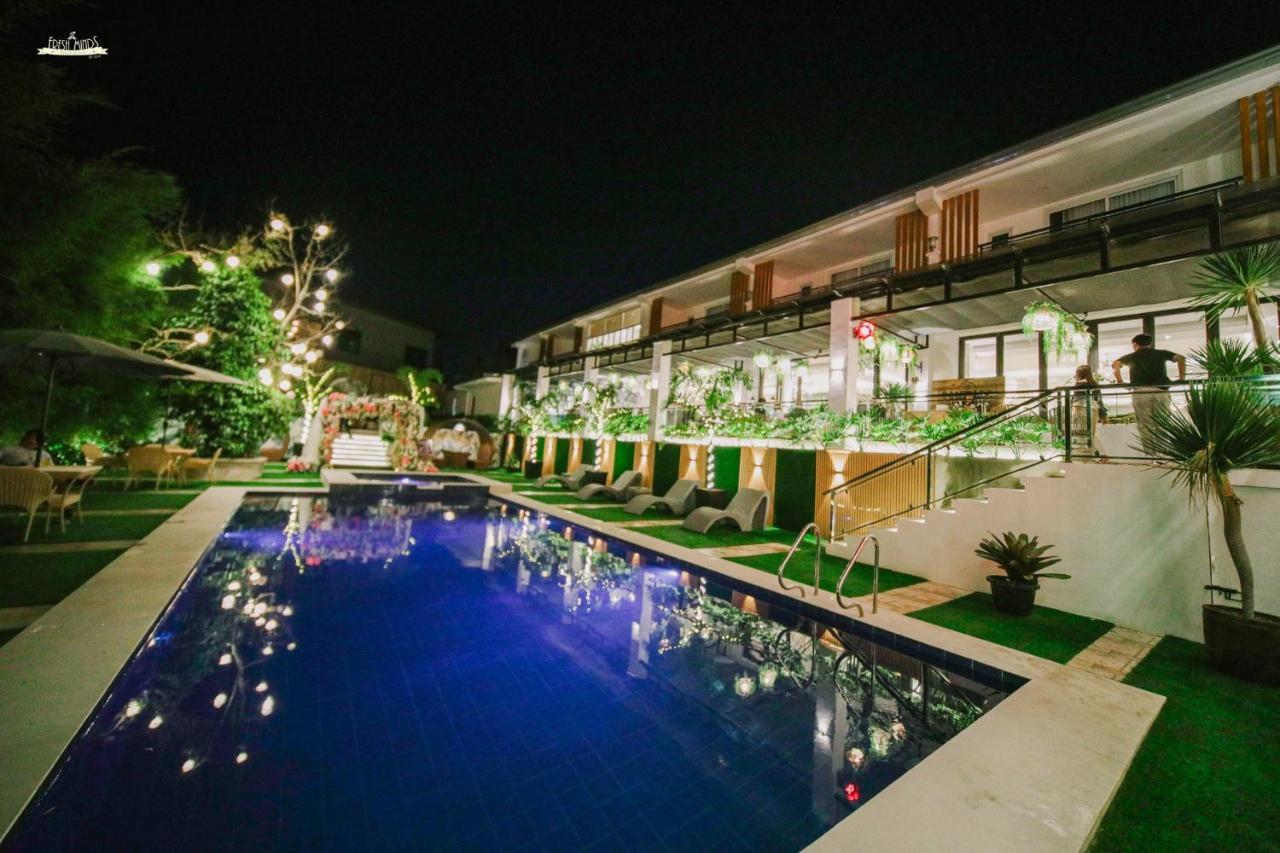 Casa La Silvinas Hotel & Event Resort Tagaytay City Екстериор снимка